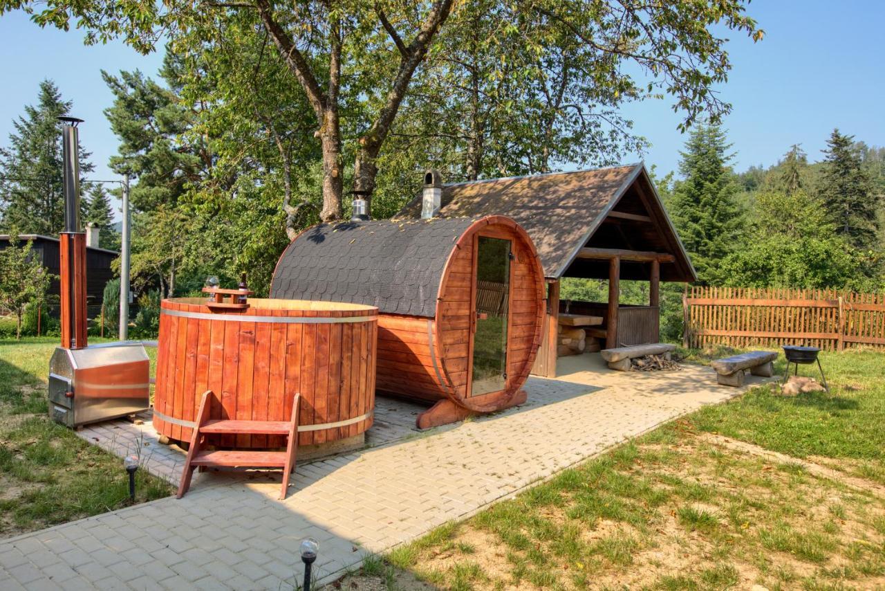 Rozpravkova Hajenka V Nizkych Tatrach Villa Brezno Exterior photo